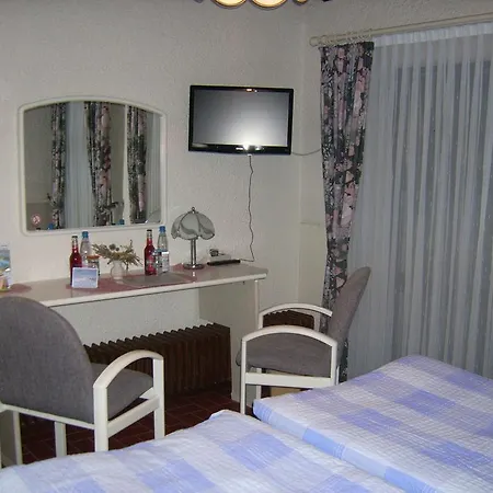 Gaestehaus Hochrhoenblick Vendégház 3*