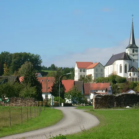 Penzion Gaestehaus Hochrhoenblick Schönau an der Brend
