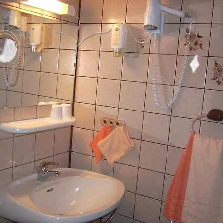 Gaestehaus Hochrhoenblick Penzion Schönau an der Brend