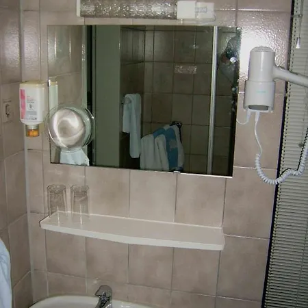 招待所 霍博里克酒店 3*