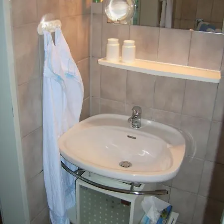 Gaestehaus Hochrhoenblick Guest house Schonau an der Brend