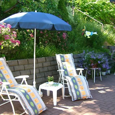 Гостевой дом Gaestehaus Hochrhoenblick 3*